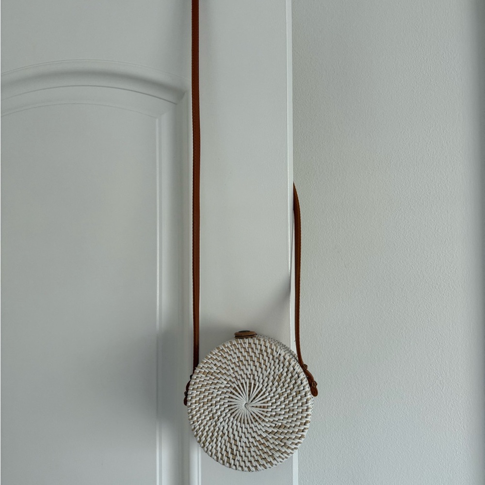 Handmade Balinese Round Woven Crossbody Bag in Cream and Brown